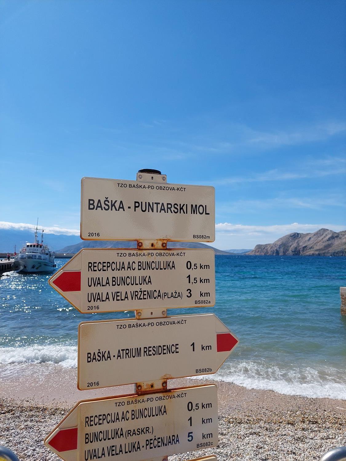 Erste Reihe Zum Meer Baska  Ngoại thất bức ảnh